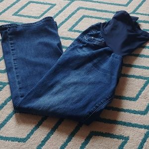 Plus size maternity jeans